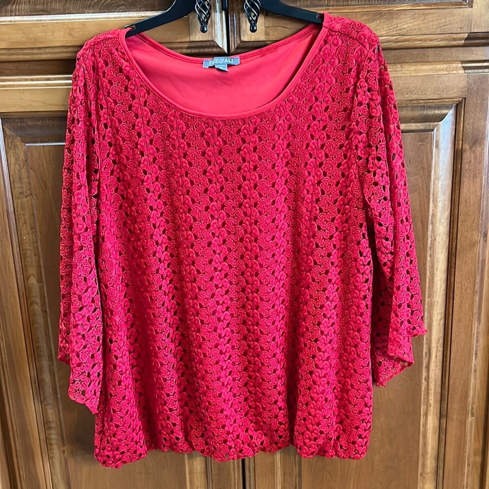 #2 - Roz & Ali lace top, size 1X.